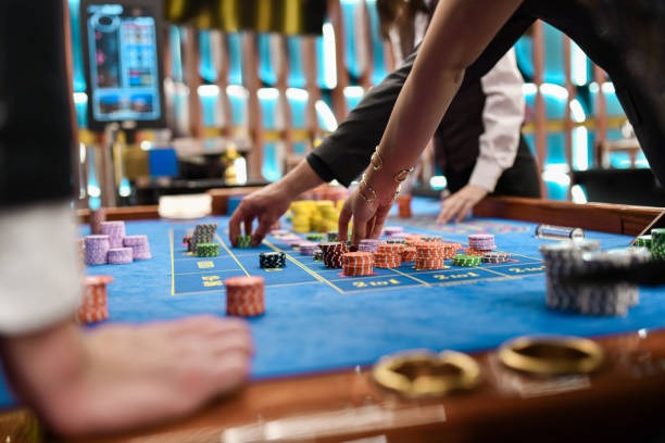 138 live Shio Table studio with multiple game stations and HD dealer feeds